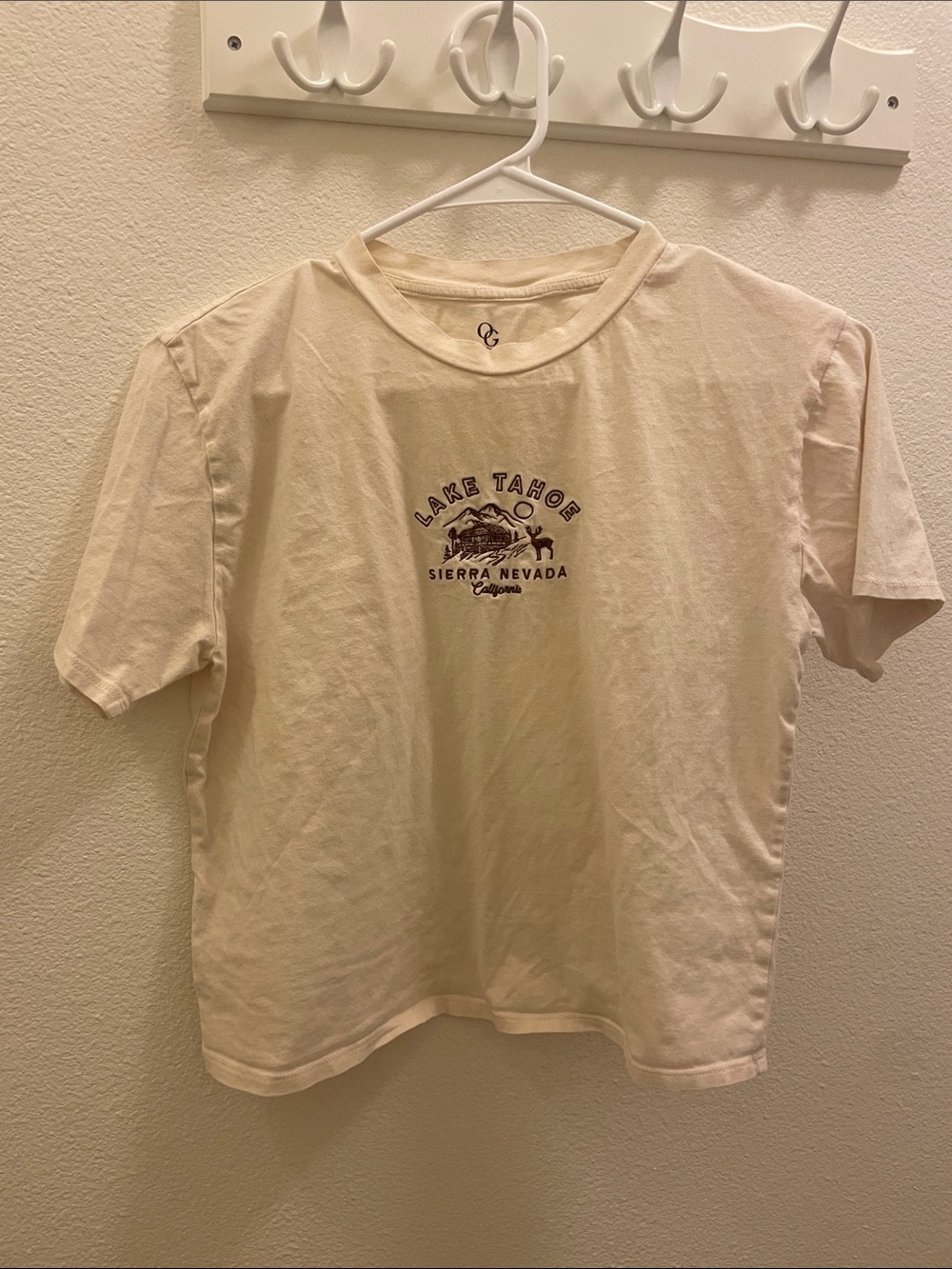 Lake Tahoe Sierra Nevada Graphic Tee - Cream Short Sleeve